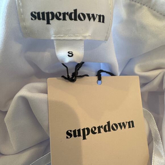 Superdown White One Shoulder Bodysuit Top SMALL Cut Out Revolve Jimena $58 NEW - Picture 9 of 9